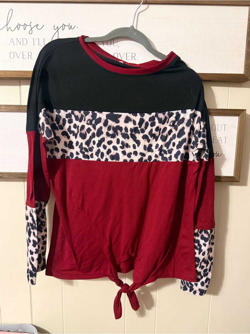 Women's Colorblock Tie-Hem Top - Burgundy and Black with Leopard
